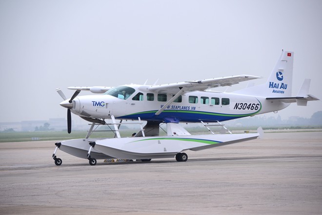 Hơn 5 triệu cho 25 phút ngắm vịnh Hạ Long từ thủy phi cơ