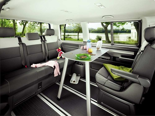 Xe gia đình: Tiện nghi, thoải mái, thân thiện