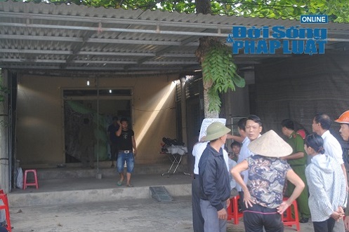 Người vợ trẻ treo cổ tự vẫn trong đêm