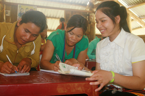 Lớp học của những phụ nữ lên chức bà