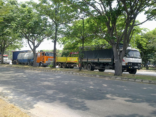 Khó xử lý xe quá tải