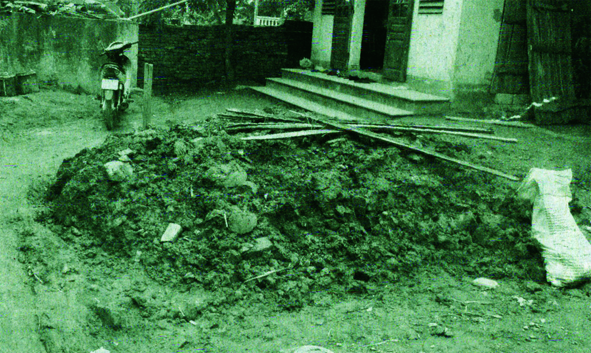 Mất nhà vì tin lời thầy bói phán dưới đất có hũ vàng lớn Mất nhà vì tin lời thầy bói phán dưới đất có hũ vàng lớn