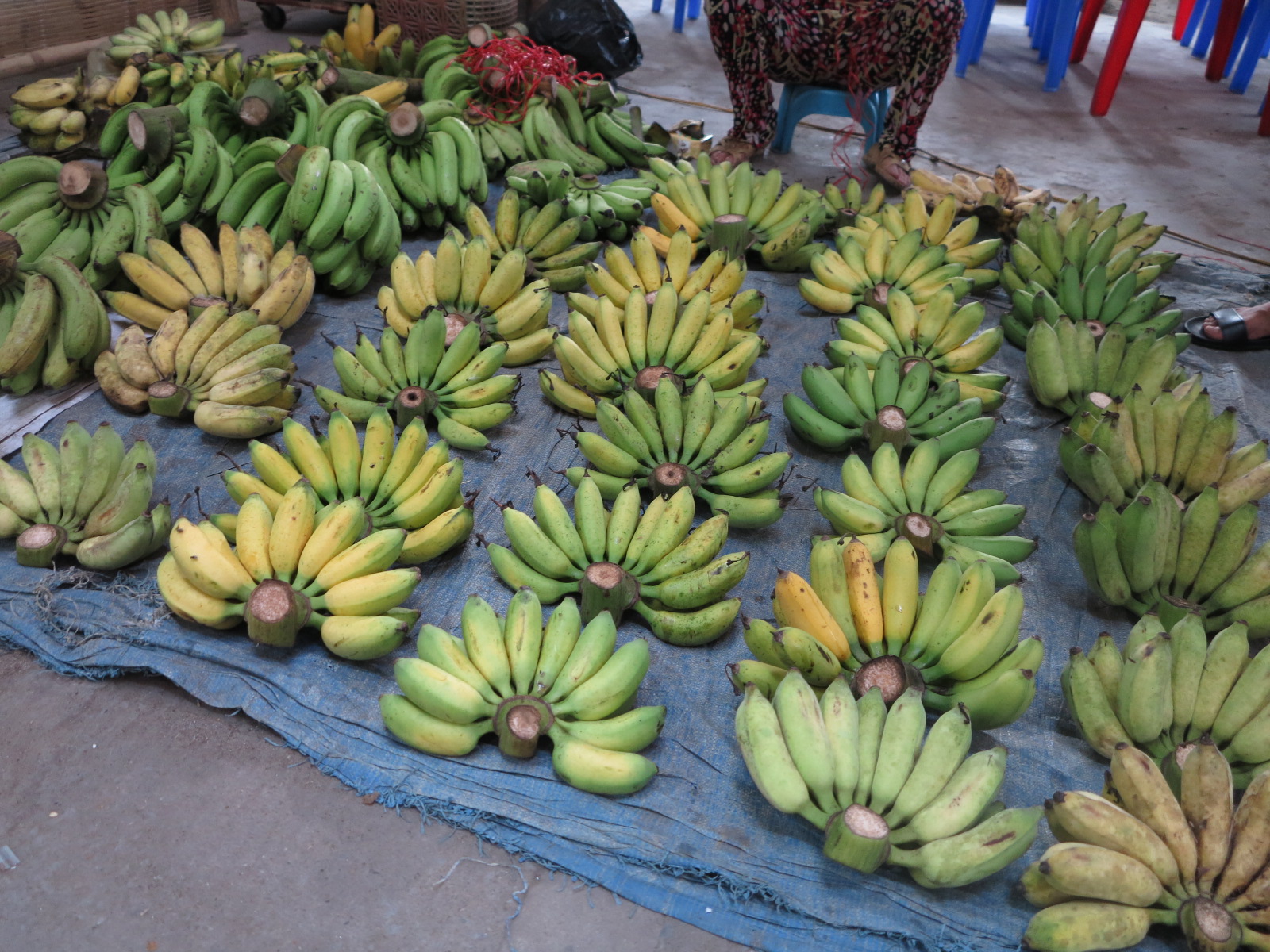 Nhộn nhịp chợ quê ngày lễ vu lan