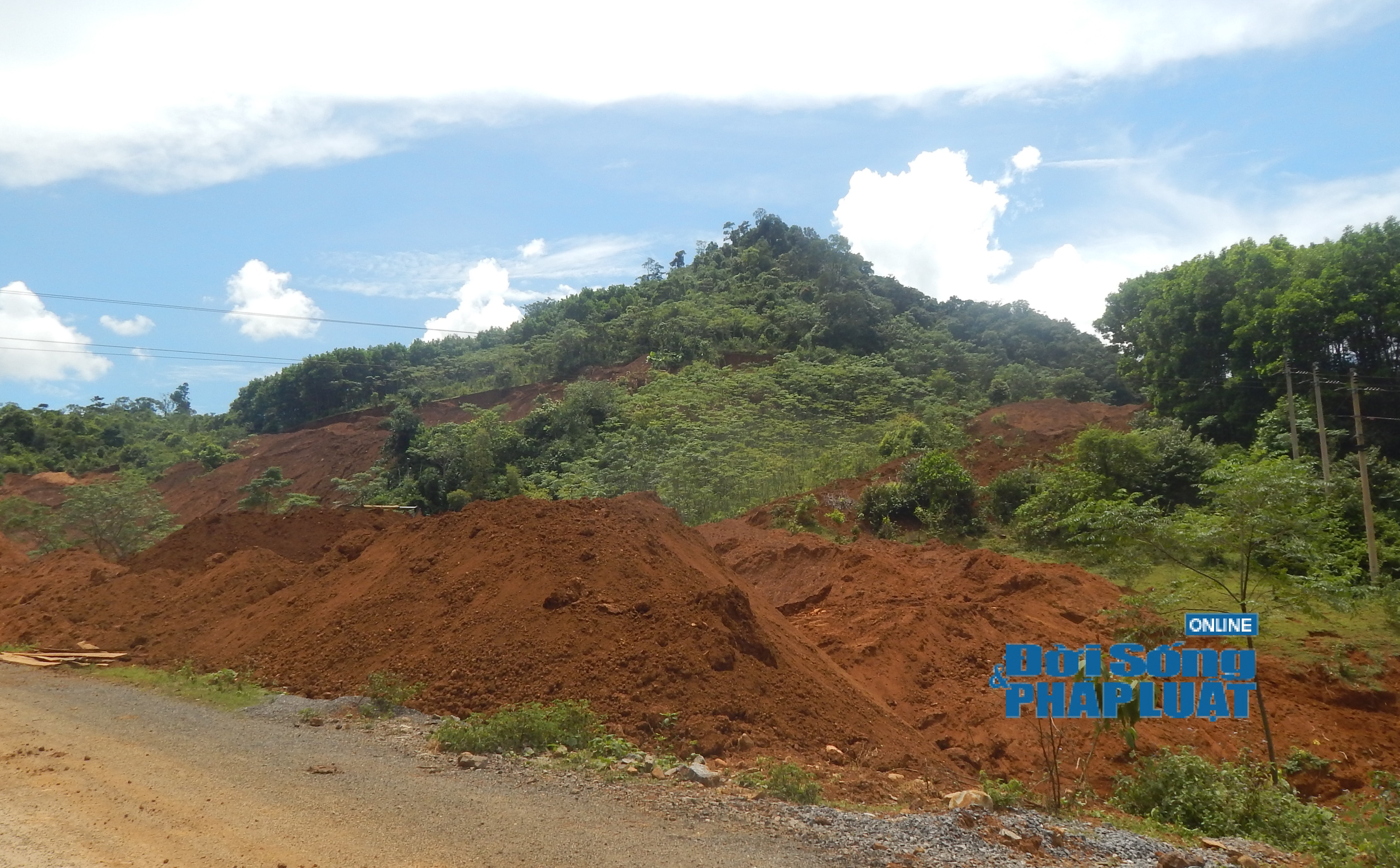 Ai “bật đèn xanh” khai thác khoáng sản hiếm tại khu vực biên giới