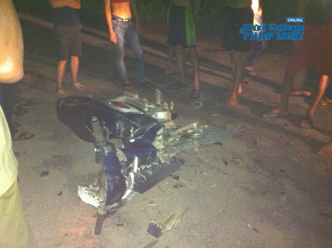 Chùm ảnh: Toàn cảnh vụ xe của VTV gây tai nạn, một người tử vong