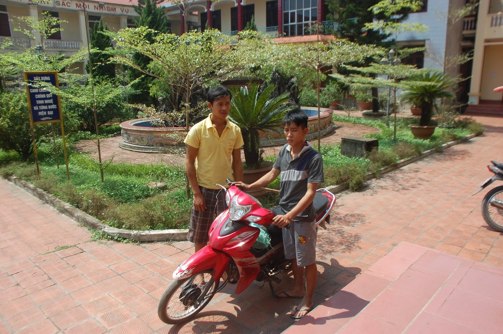 Hai “cẩu tặc” bị bắt giữ trong đêm