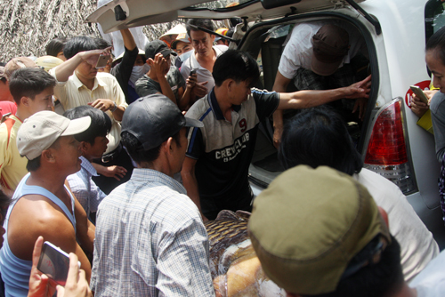 Người Sài Gòn bắt cá hô khổng lồ bán gần 200 triệu đồng