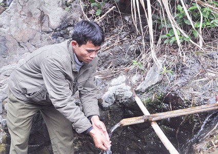 Cần bảo vệ suối nước nóng Ka Lu