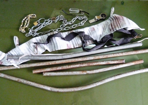 Bắt trói, đánh hội đồng em kết nghĩa vì nghi bị 