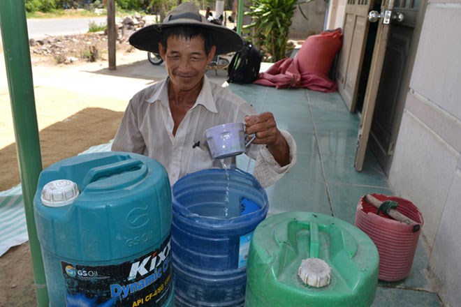 1.000 hộ dân quay quắt trong cảnh thiếu nước