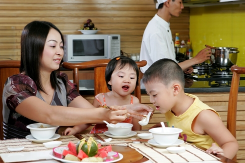 Món đại bổ yến sào: Coi chừng ăn trúng tinh bột!