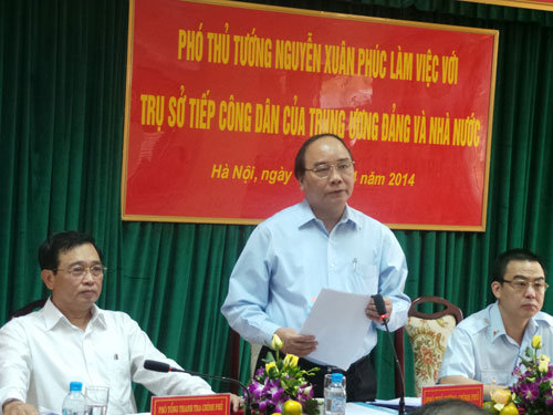 Công khai xử lý người đứng đầu địa phương 