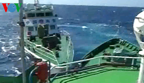 Tình hình Biển Đông: Phó thủ tướng điện đàm với BNG Trung Quốc