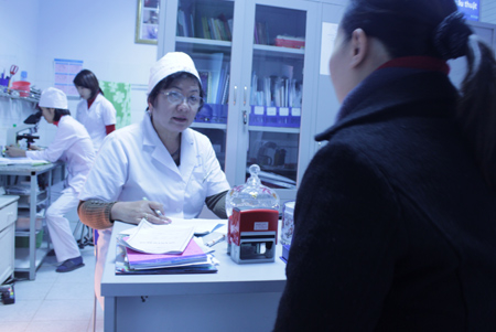 Quý bà cũng khổ vì sex toy