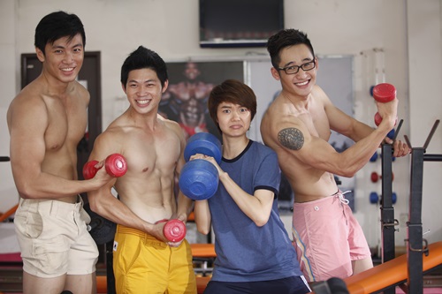 Minh Hằng chạy ba gác, bó ngực giả trai yêu Lương Mạnh Hải