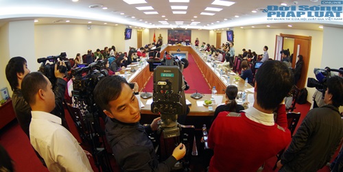 Phương Mỹ Chi bị loại khỏi giải Cống hiến Phương Mỹ Chi bị loại khỏi giải Cống hiến