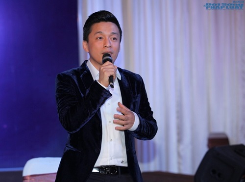 Lam Trường tái hiện thời huy hoàng tại Làn Sóng Xanh