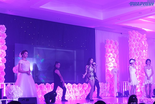 Hương Giang chuyển giới diện kiệm vải đốt mắt các quý ông