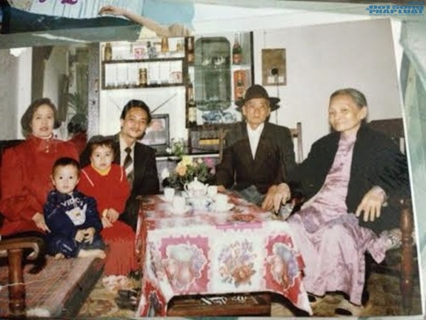 Hương Giang chuyển giới khoe vòng một táo bạo hút mắt fan