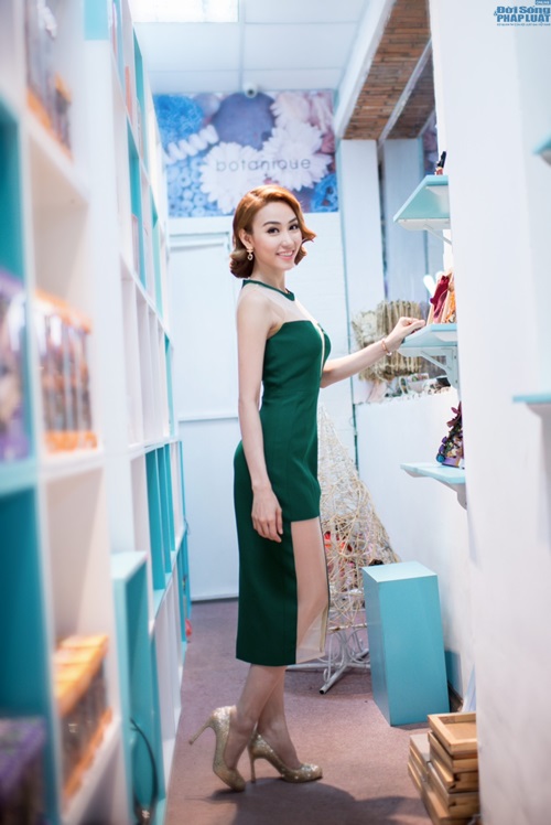 Ngân Khánh tiếc cho Diễm Hương bị cắt vai diễn Ngân Khánh tiếc cho Diễm Hương bị cắt vai diễn