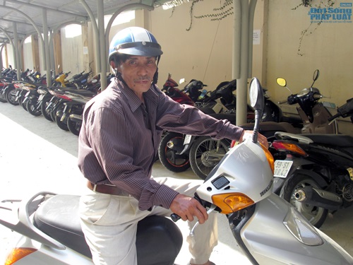 Diễn viên Thương Tín: Ở đời phải biết nghiến răng mà lắc đầu