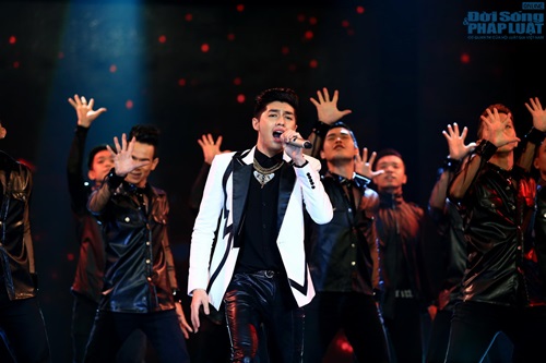 Văn Mai Hương chia sẻ giảm cân, Hồ Trung Dũng yêu từ năm 19 tuổi