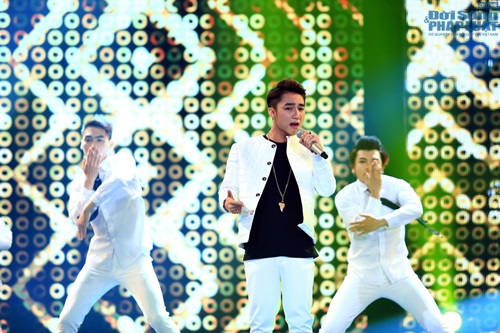 Văn Mai Hương chia sẻ giảm cân, Hồ Trung Dũng yêu từ năm 19 tuổi