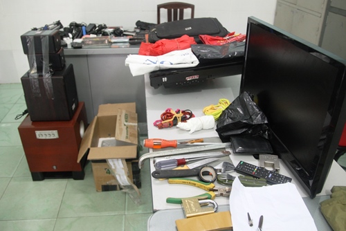 Bắt “siêu trộm” bảnh trai gây hàng chục vụ đột nhập nhà vắng chủ