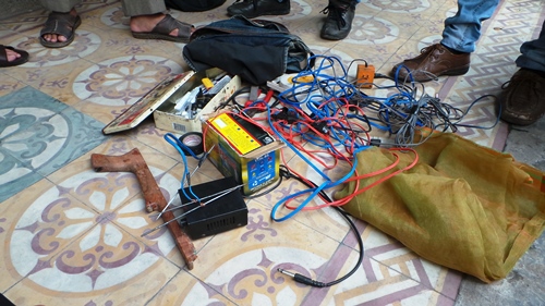 Cận mặt nhóm “cẩu tắc” bắn xung điện làm chết ba người truy đuổi