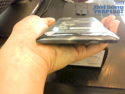 Đập hộp Lenovo Vibe Z - 