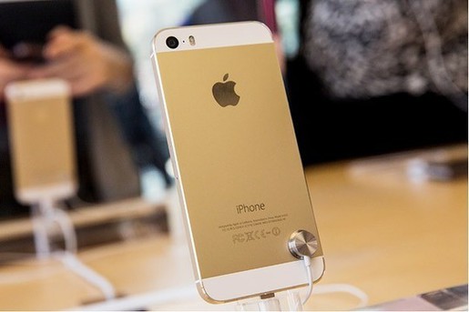 iPhone 5s, 5c khóa mạng giá rẻ tràn về Việt Nam iPhone 5s, 5c khóa mạng giá rẻ tràn về Việt Nam