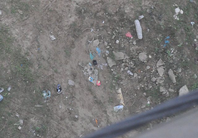 Nghi án nam thanh niên ngáo đá nhảy cầu tự tử