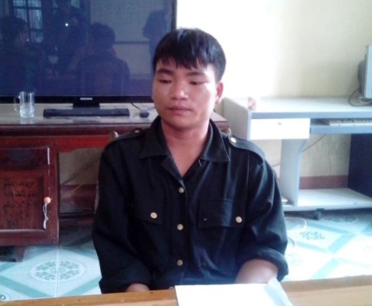 Giả cảnh sát cơ động để…kiếm tiền