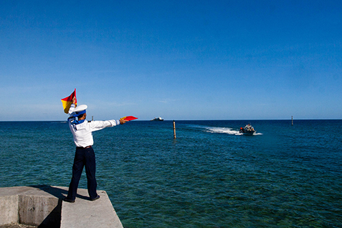 “Tôi muốn khơi dậy tình yêu Tổ quốc cho các em học sinh”