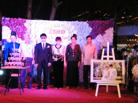 Cặp đôi khiếm thị dám vượt qua “bùa ngải” để chắp cánh tình yêu