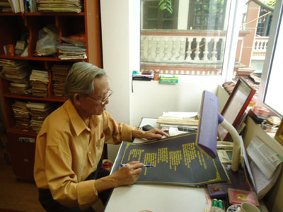 Gặp “Hà thành đệ nhất tổ trưởng dân phố” về sáng tác châm ngôn