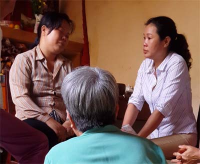 Vạch trần bộ mặt thật của “siêu cô đồng” gieo quẻ, “gọi hồn