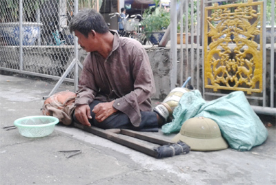 Cảm động những tấm lòng tiểu thương ủng hộ gia đình Cảnh sát Biển