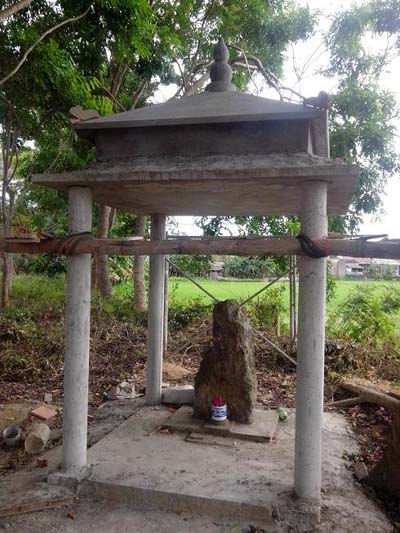 Giải mã hòn đá 