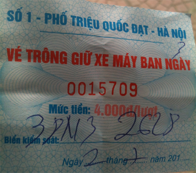 “công nghệ” sản xuất vé và “guồng máy” thu tiền gửi xe 