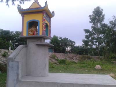 Tượng Hổ trôi sông và bức màn bí mật sau ngôi miếu tự phát 