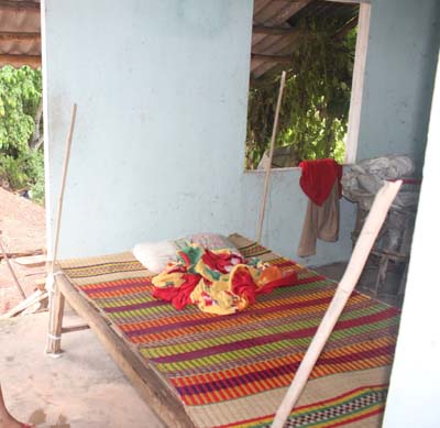 Cuộc đời bất hạnh của người phụ nữ hóa điên