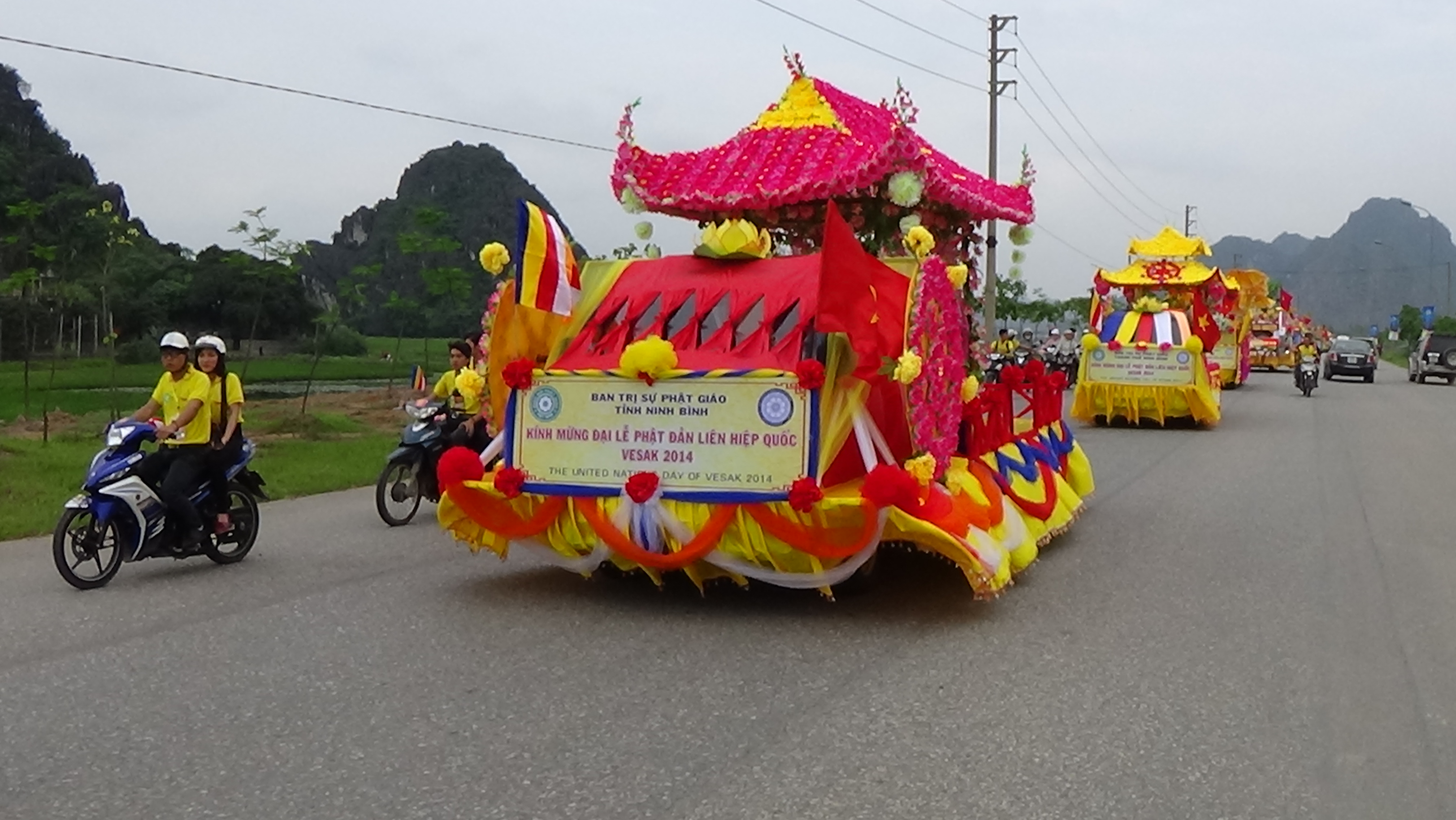 Ninh Bình: Đêm trước ngày khai mạc đại lễ phật đản LHQ Vesak 2014