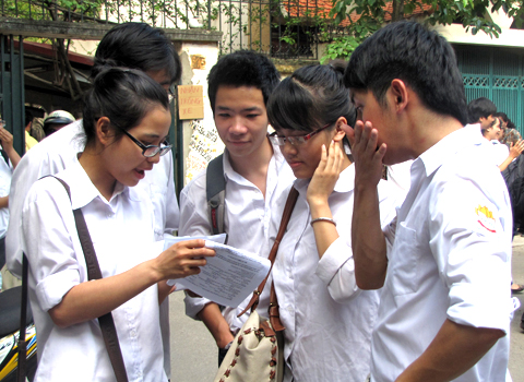 Thi tốt nghiệp THPT: Hội đồng coi thi có hiệu lệnh riêng Thi tốt nghiệp THPT: Hội đồng coi thi có hiệu lệnh riêng