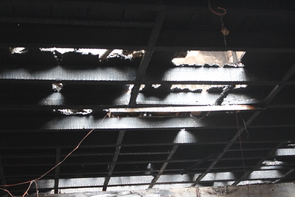 TP.HCM: Cháy nhà khóa cửa, một người chết