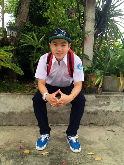 Nam sinh Sư Phạm Nha Trang hút hồn với Mình yêu nhau đi Nam sinh Sư Phạm Nha Trang hút hồn với Mình yêu nhau đi