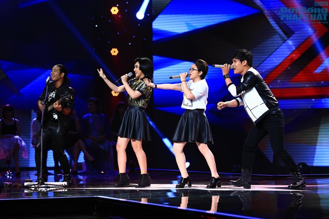 Nhân Tố Bí Ẩn: nhóm ca gay cấn khiến giám khảo phá lệ