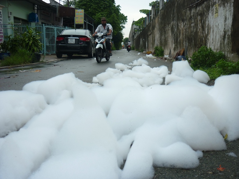 Chuyện lạ từ một miệng cống Chuyện lạ từ một miệng cống