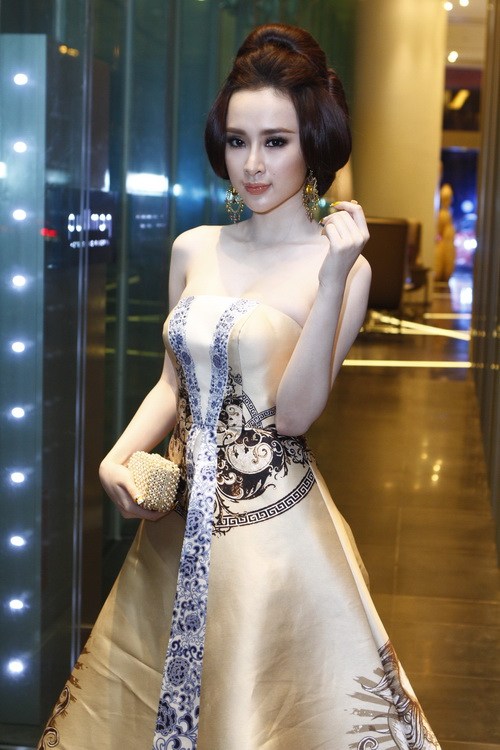 Angela Phương Trinh 