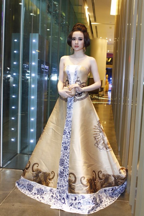 Angela Phương Trinh 